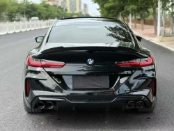 BMW 840i grand coupe 7