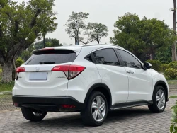 Honda Vezel 1