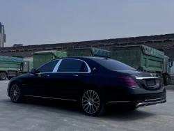 Mercedes-Benz S450 4Matic Maybach 4