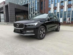 Volvo XC60 B5 Luxury Edition 8