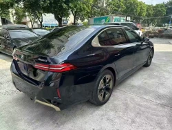 BMW 530Li Leading M Sports Package 2