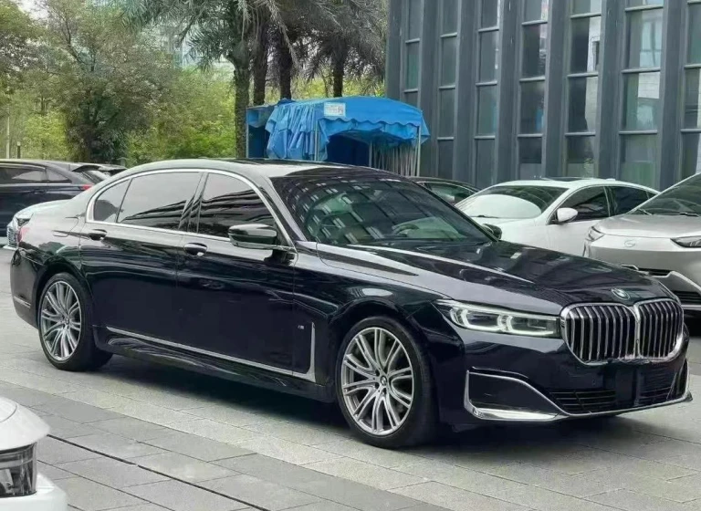 BMW 740Li Leading Luxury Package