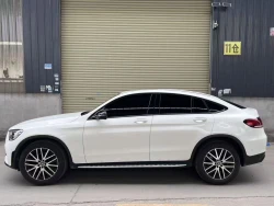 Mercedes-Benz GLC300 4MATIC Coupe 8