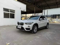 ​BMW X1 0