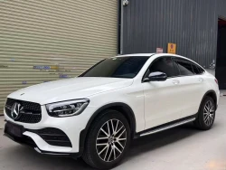 Mercedes-Benz GLC300 4MATIC Coupe 3