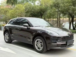 Porsche Macan 5
