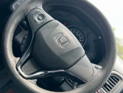 Honda Vezel 4