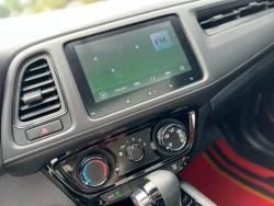 Honda Vezel 6