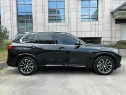 BMW X5 xDrive30i M Sport 8