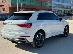 ​AUDI Q3 35TFSI 3