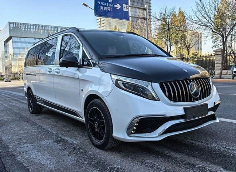 Mercedes Benz Vito (Maybach Kit)