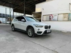 ​BMW X1 1