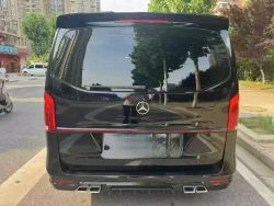Mercedes-Benz Vito 7