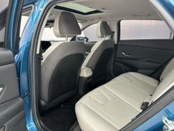 Hyundai Elantra 8